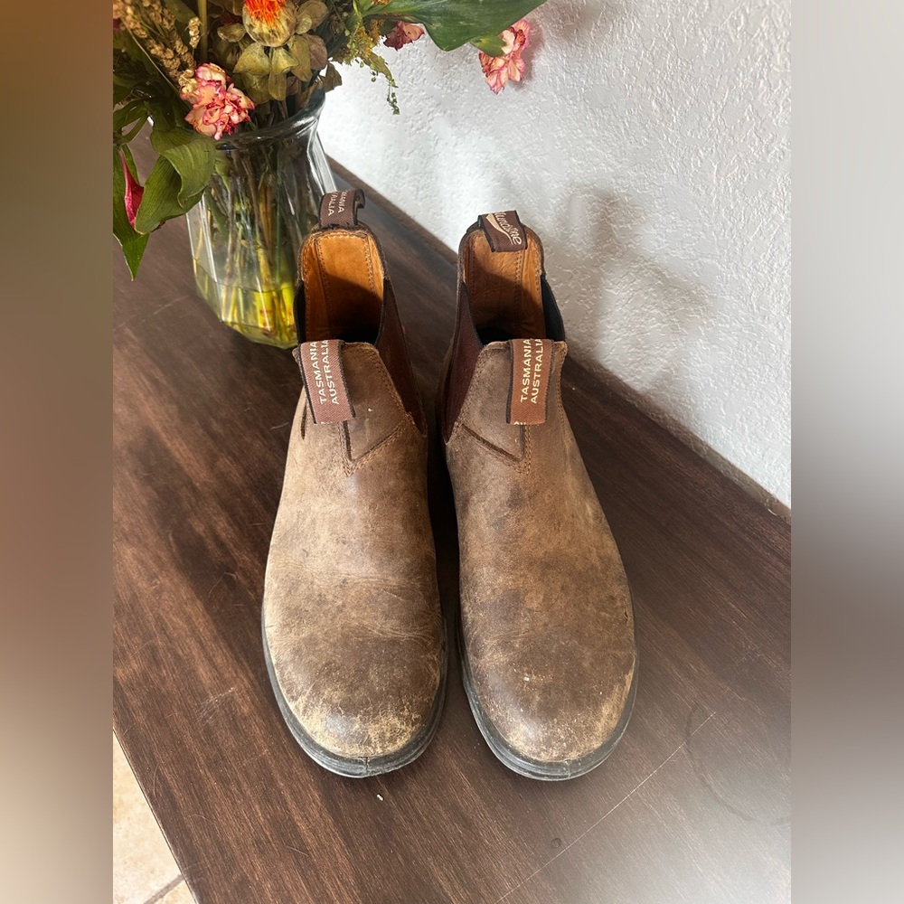 Men’s Blundstones brown